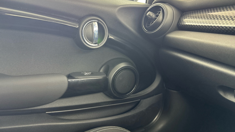 MINI Hatchback 2.0 Cooper S Classic II 3dr Petrol Hatchback